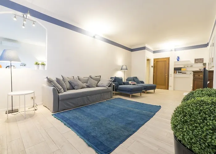Dante Suite Private Parking