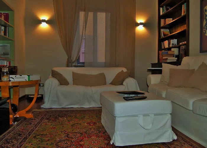 Homebo La Finestrella Apartment