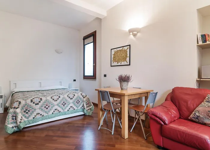 Bologna Central Studio