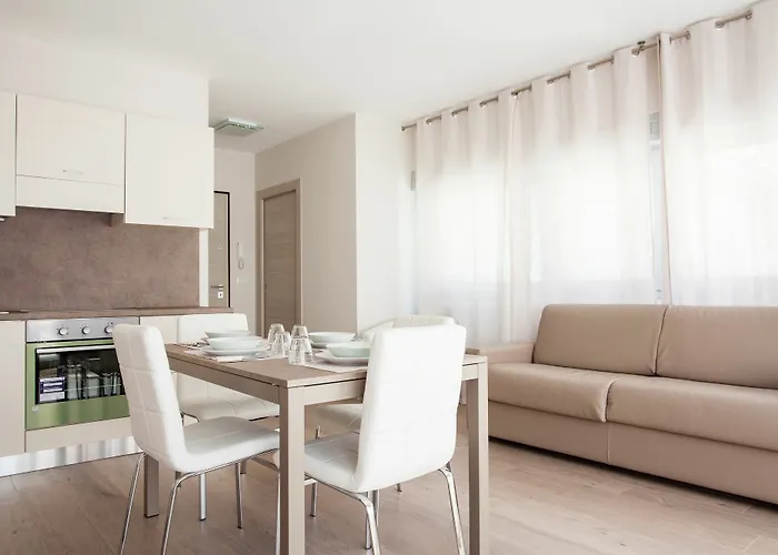 Astoria Suite Apartments