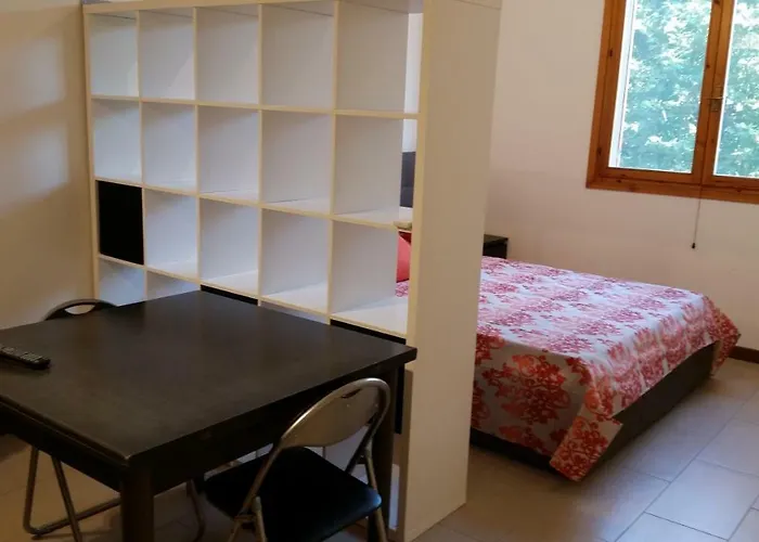 Bologna Studio Flat 111 Via Francesco Zanardi