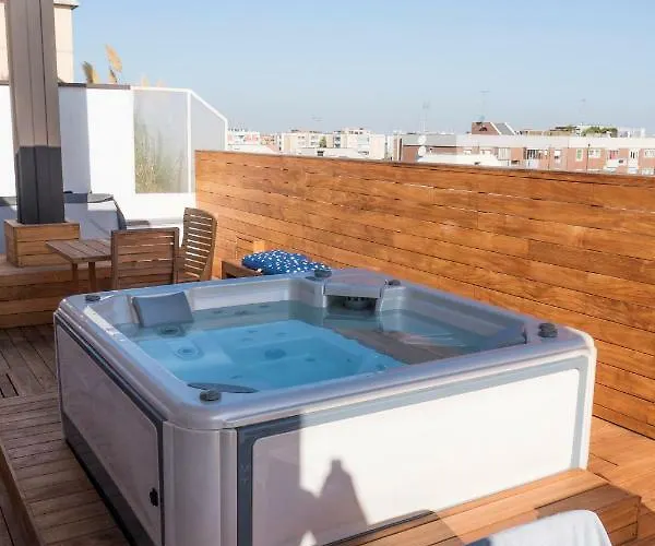 The Italian Job - Jacuzzi Penthouse