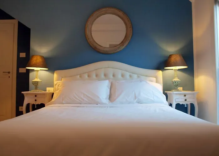 Cosmopolitan Central Rooms