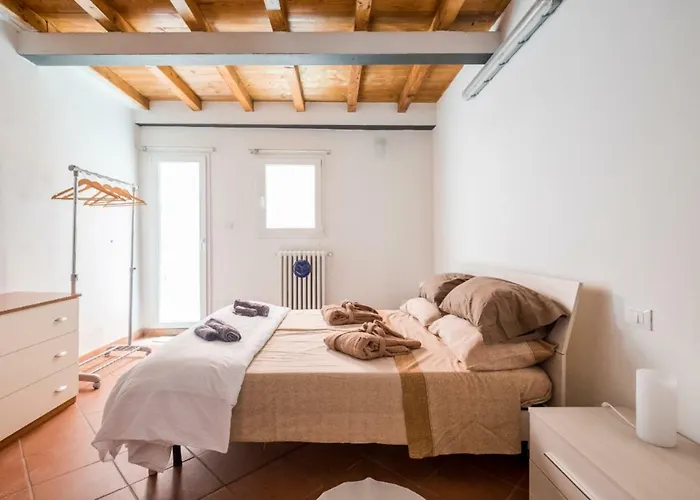 Whouse Suite Apartment Mirasole