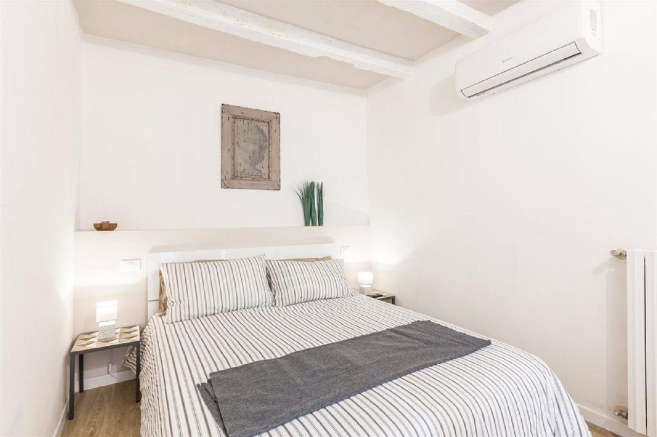 Apartment Sweet 3