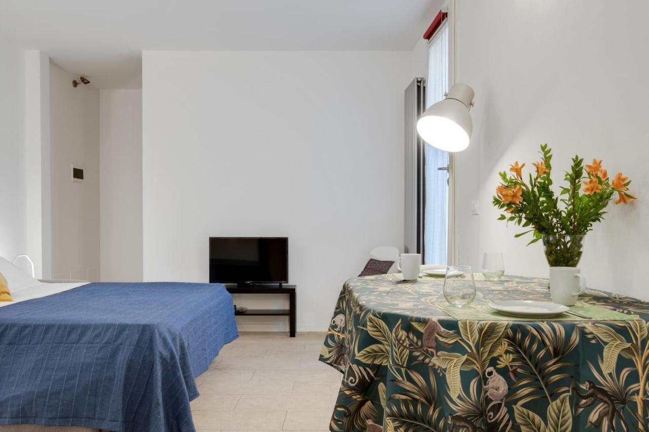 Via Santo Stefano Secret Garden Apartment *