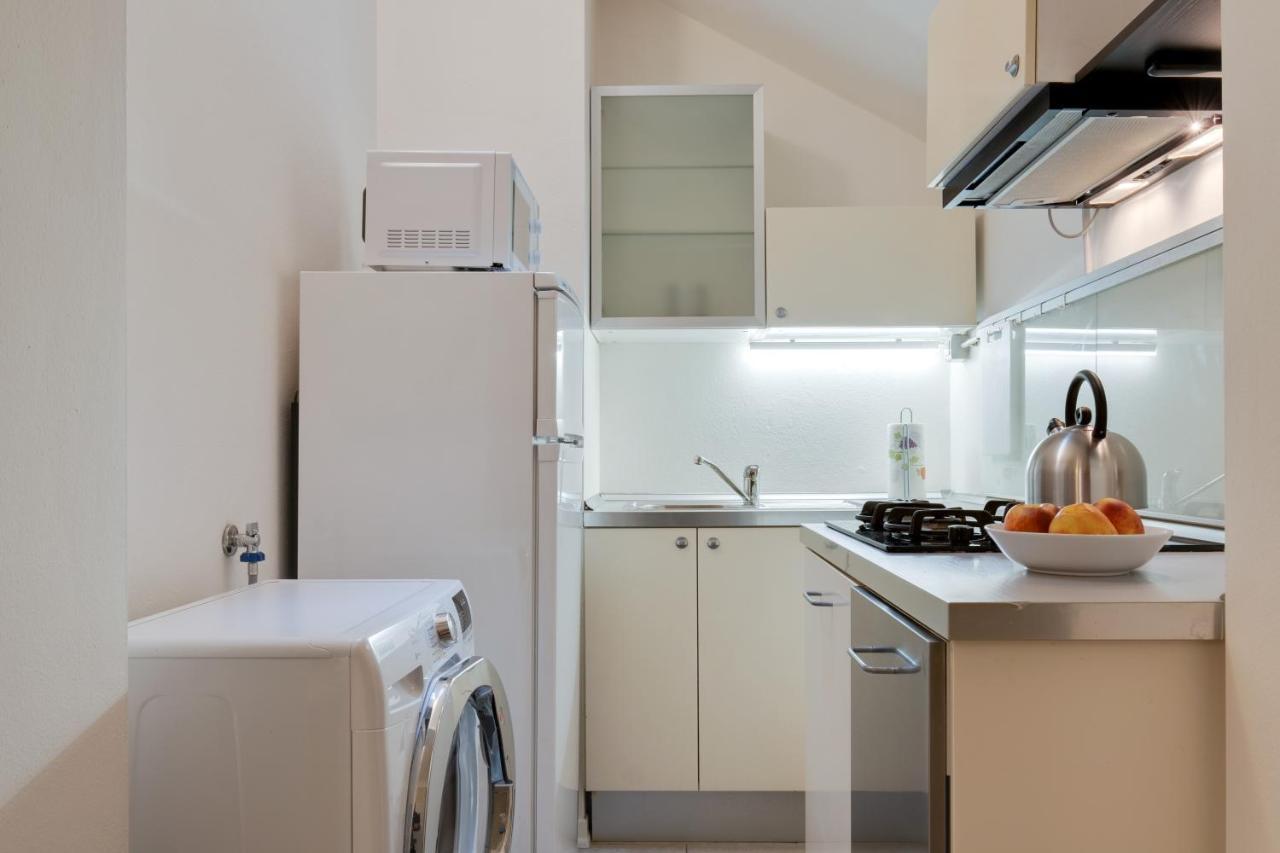Via Santo Stefano Secret Garden Apartment