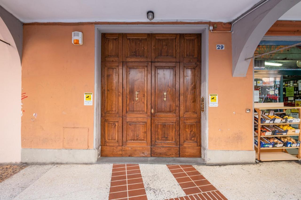 A Due Passi Dalla Pinacoteca Apartment *
