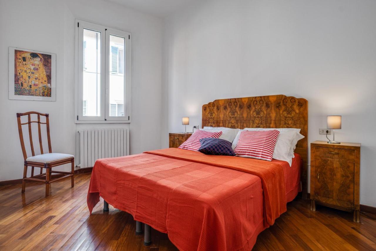 A Due Passi Dalla Pinacoteca Apartment *