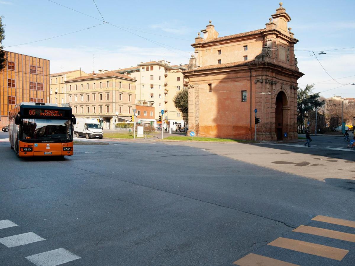Ur-nest Dolfi * Bologna