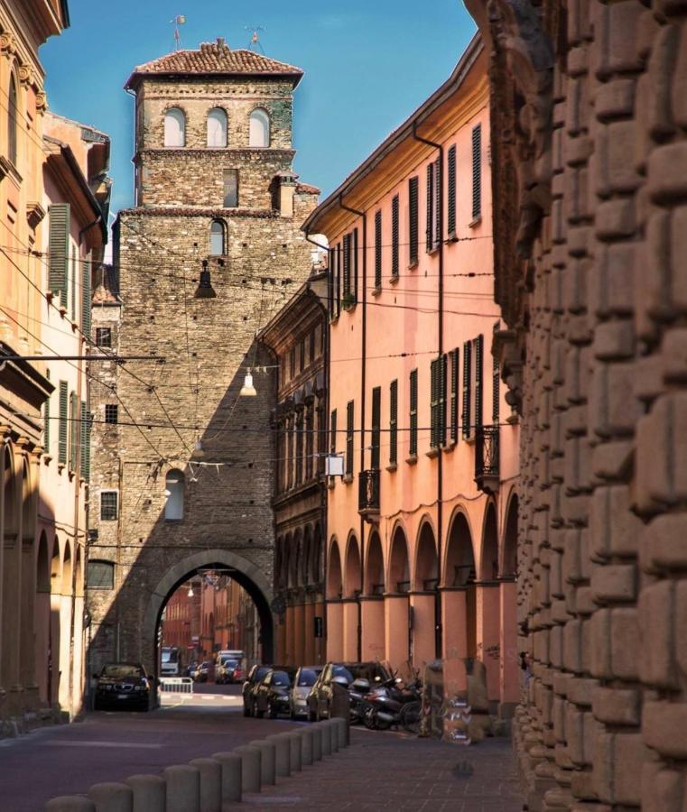 Healthy Flat - Tower Skyline View Apartment Bologna