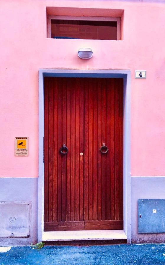 Apartment Dame 4 *