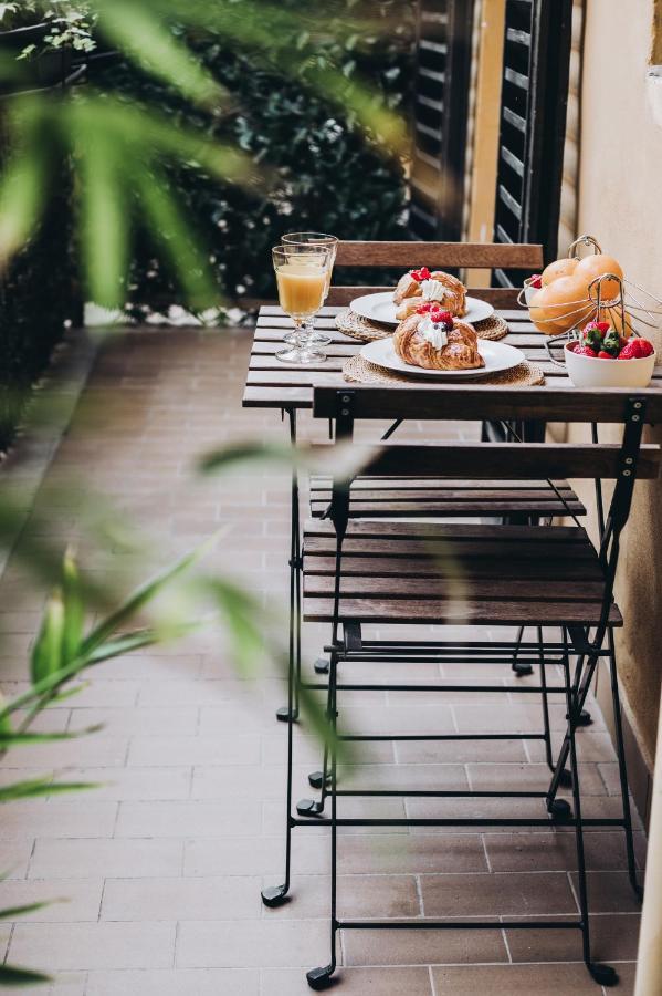 Begatto Balcony Apartment