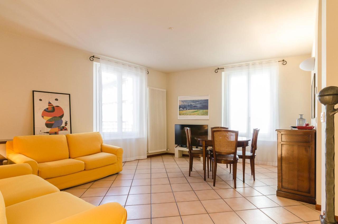 Flat 13: Elegante E Luminoso Con Terrazzo Privato Apartment *