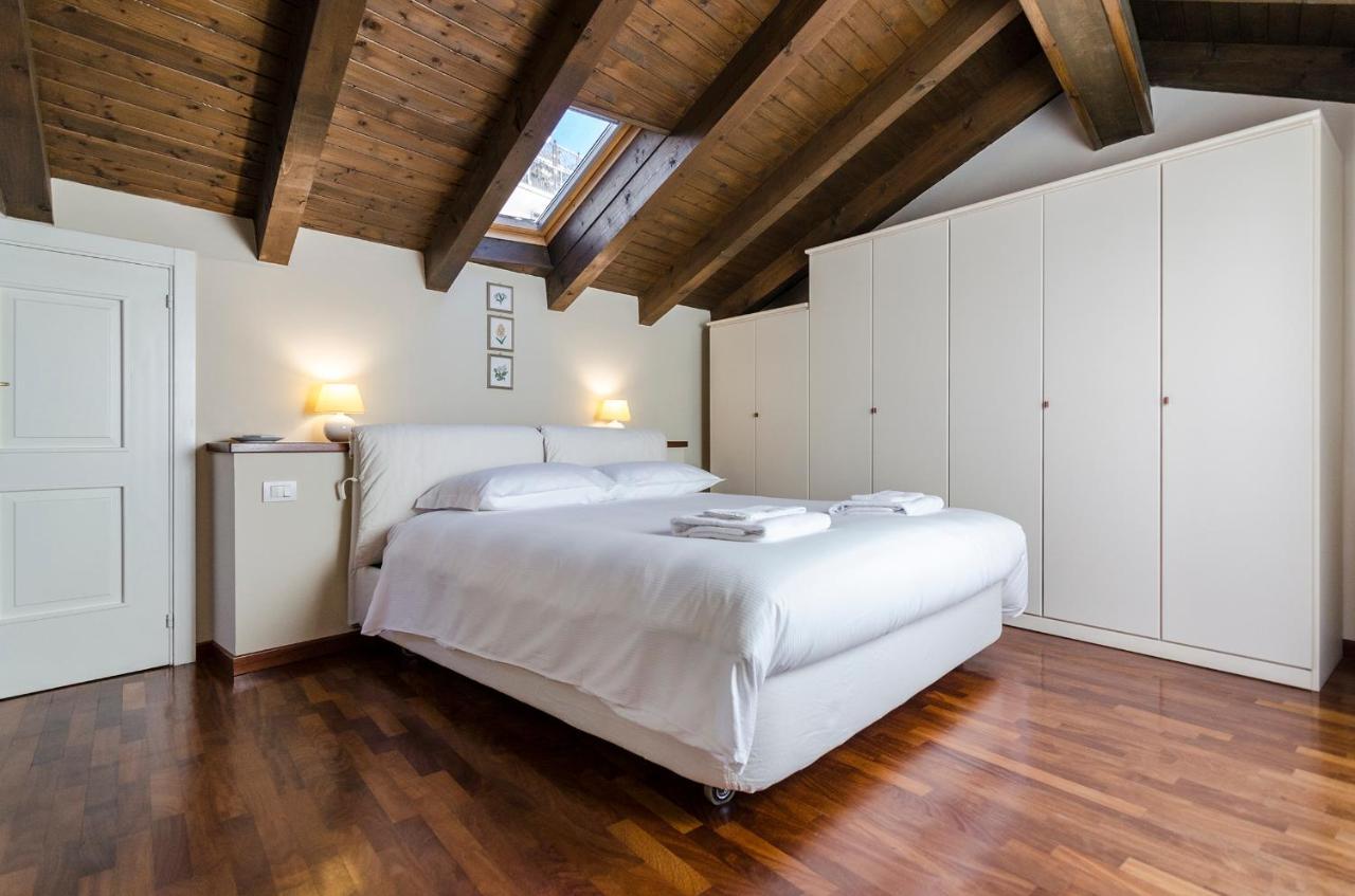Flat 13: Elegante E Luminoso Con Terrazzo Privato