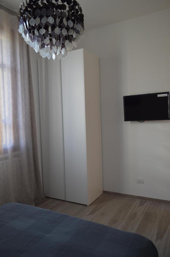 Scandellara 24 *