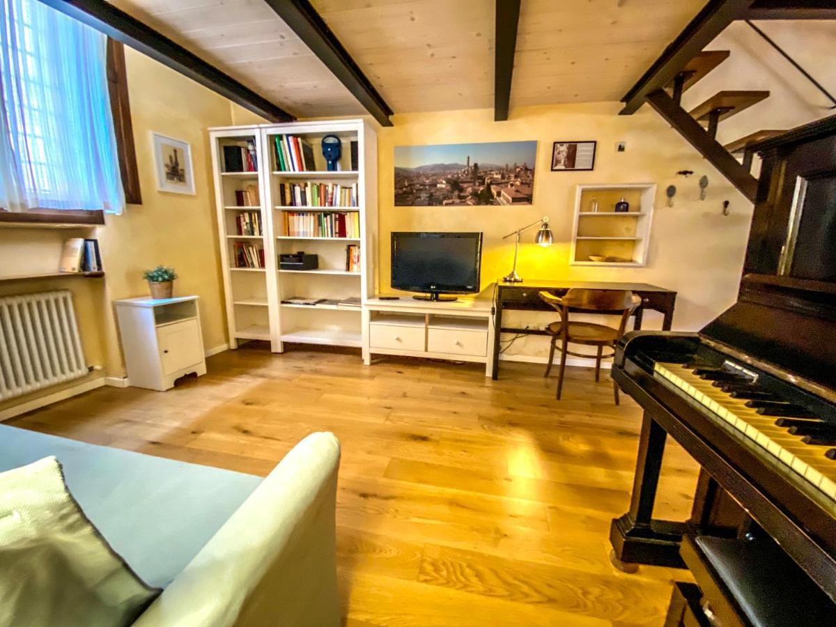 The Pianist S House In The Heart Of Apartment *