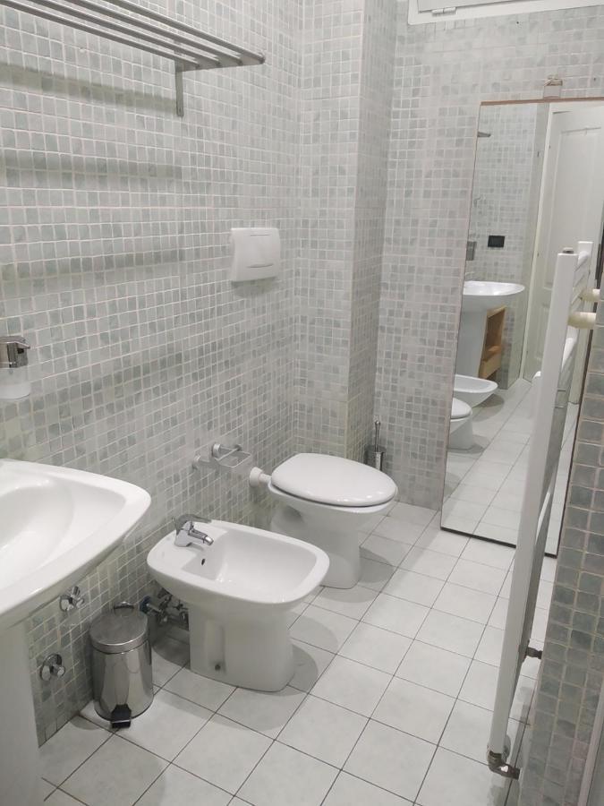 Apartment 13- Tourist House Pratello - Self Check-in Bologna