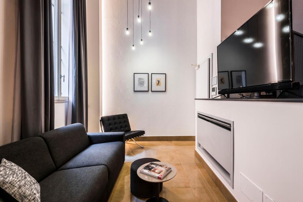 Design Club Collection * Bologna
