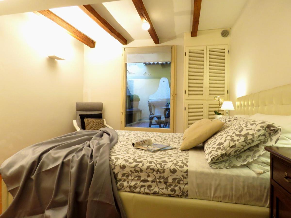 Cesare Battisti Apartment