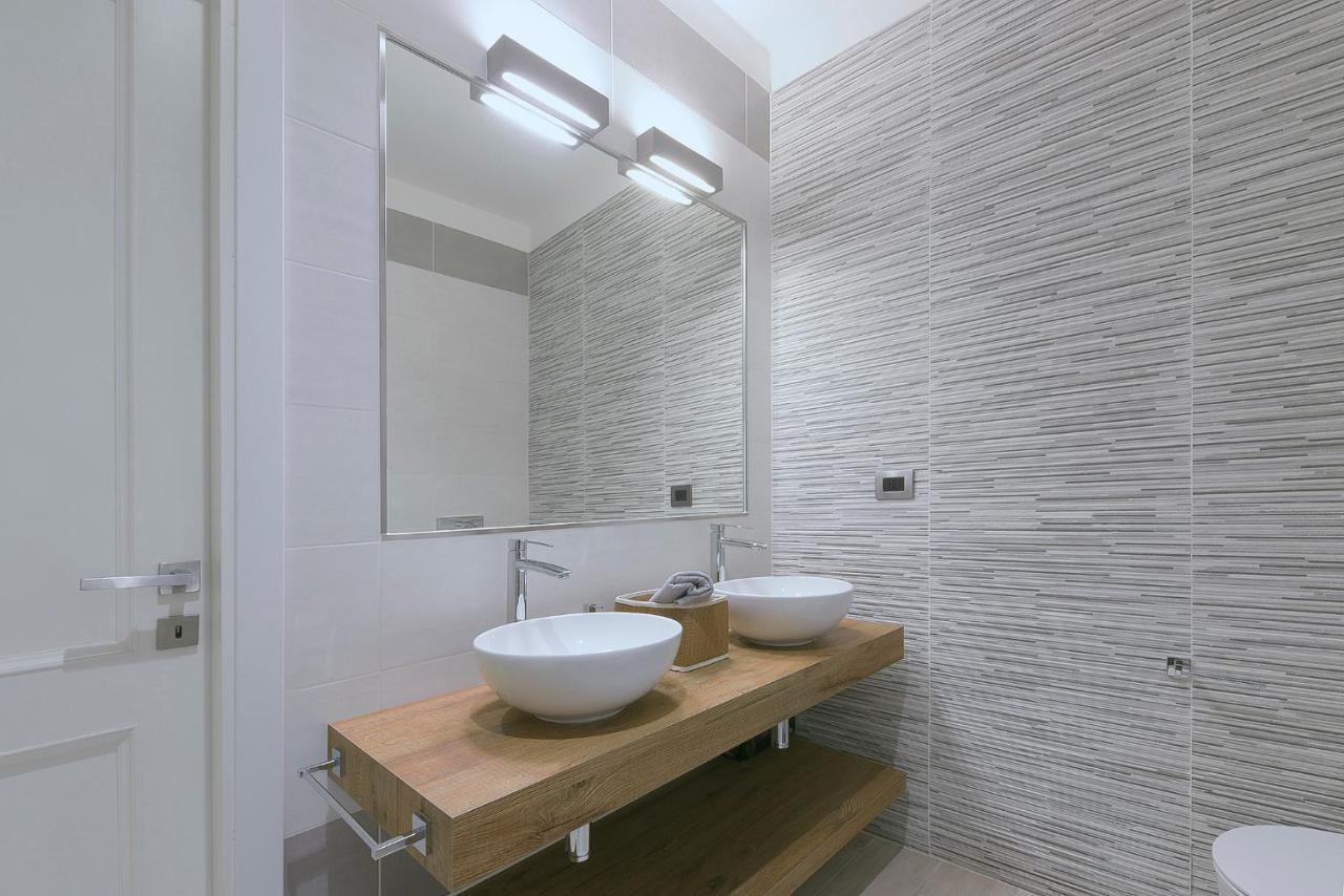 Apartment Mandria 1 2 *