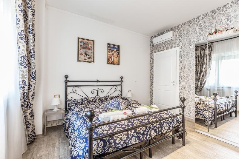Central City Rooms Affittacamere 3*
