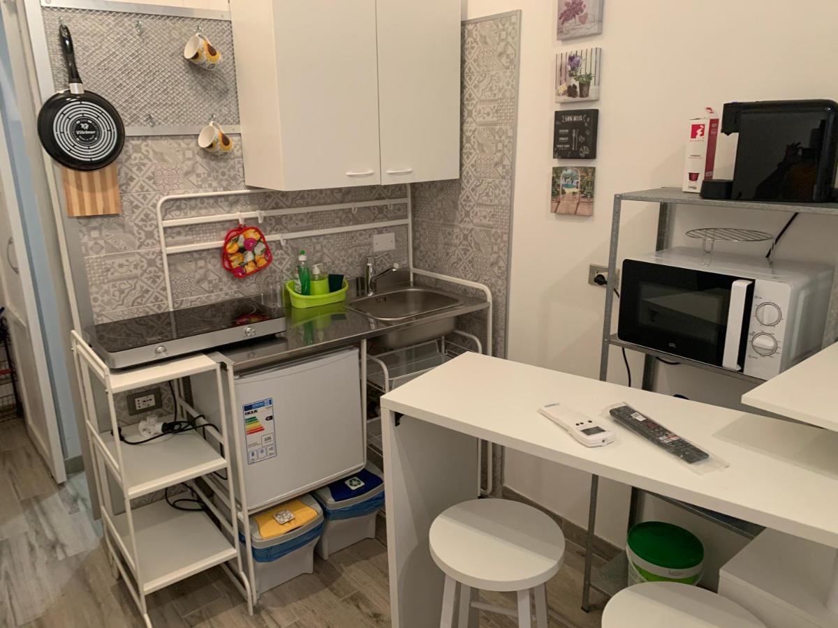 La Stanza Nel Borgo Apartment Bologna