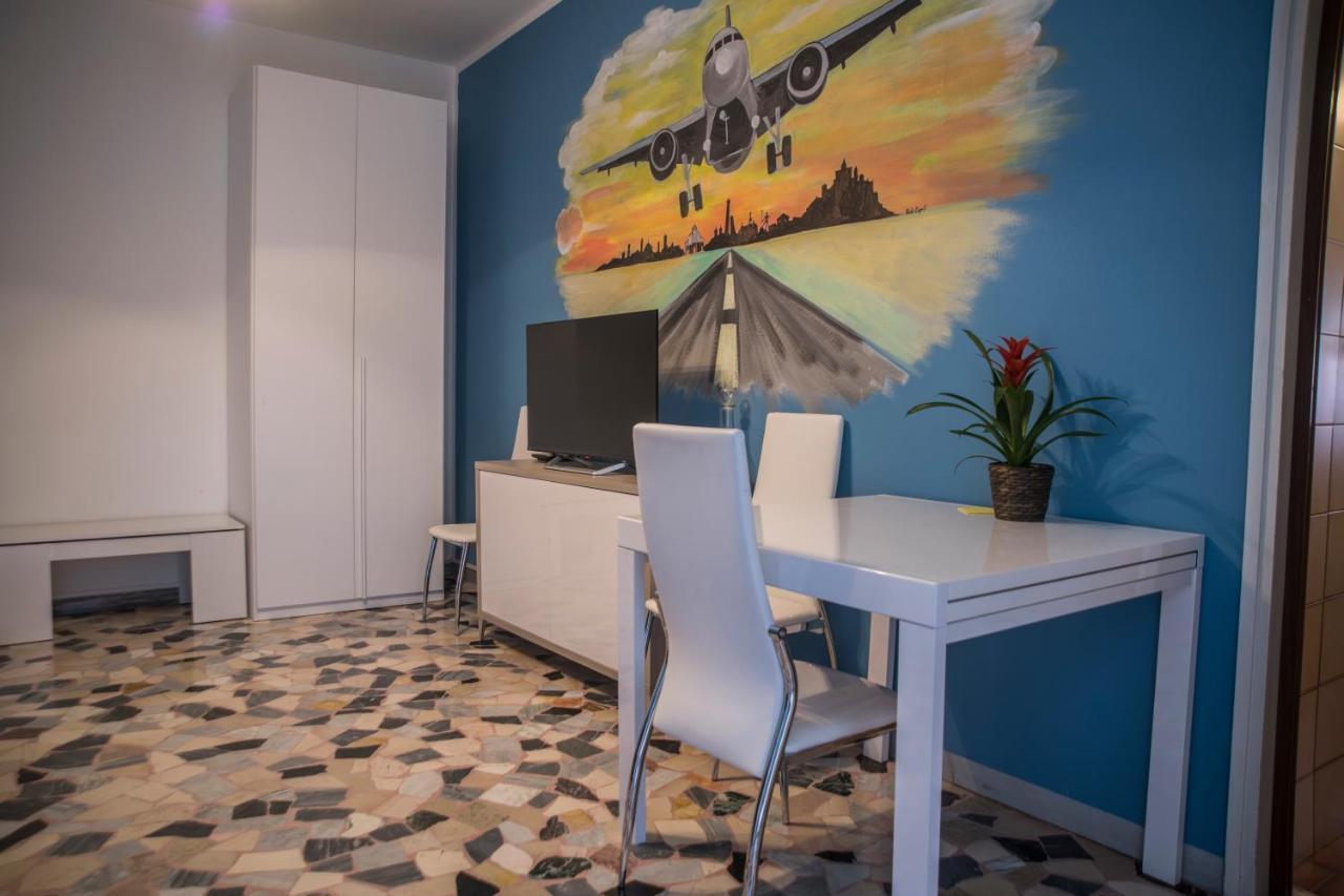 Fly House Bologna...un Al Volo Apartment *