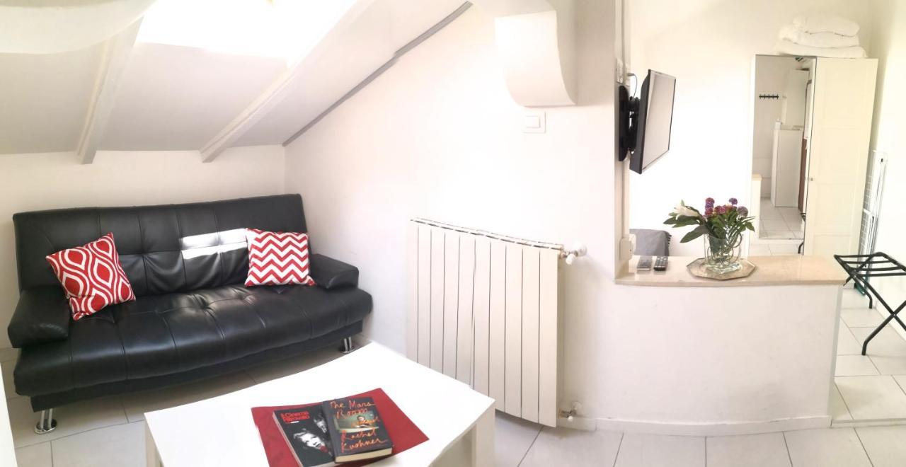 3-tourist House Bologna-mansarda - Self Check-in Apartment Bologna