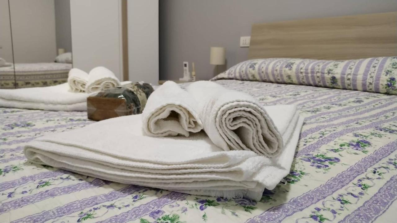 Parri 33 Fiera 4+1 Guest Parking On Demand * Bolonha