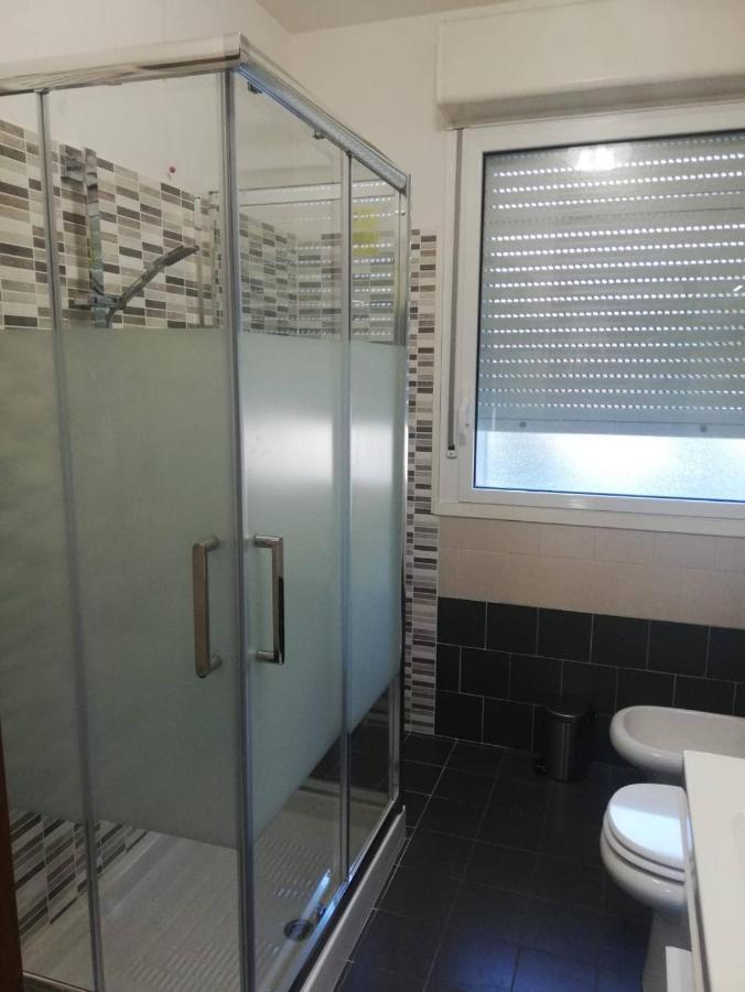 Parri 33 Fiera 4+1 Guest Parking On Demand Apartamento Bolonha