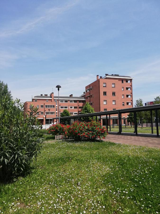 Parri 33 Fiera 4+1 Guest Parking On Demand Apartamento Bolonha