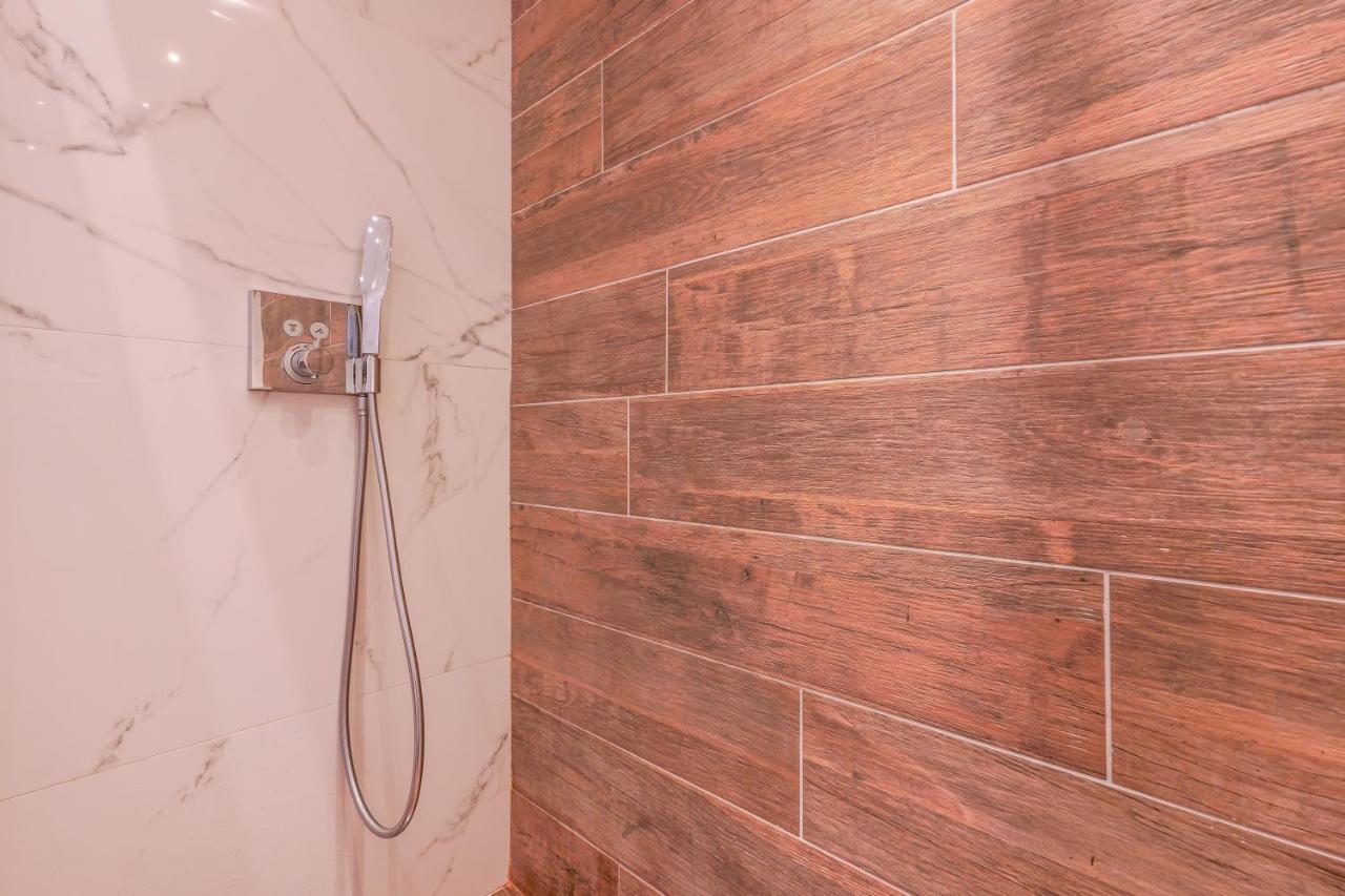 Bed & Breakfast Attico Di Via D'azeglio