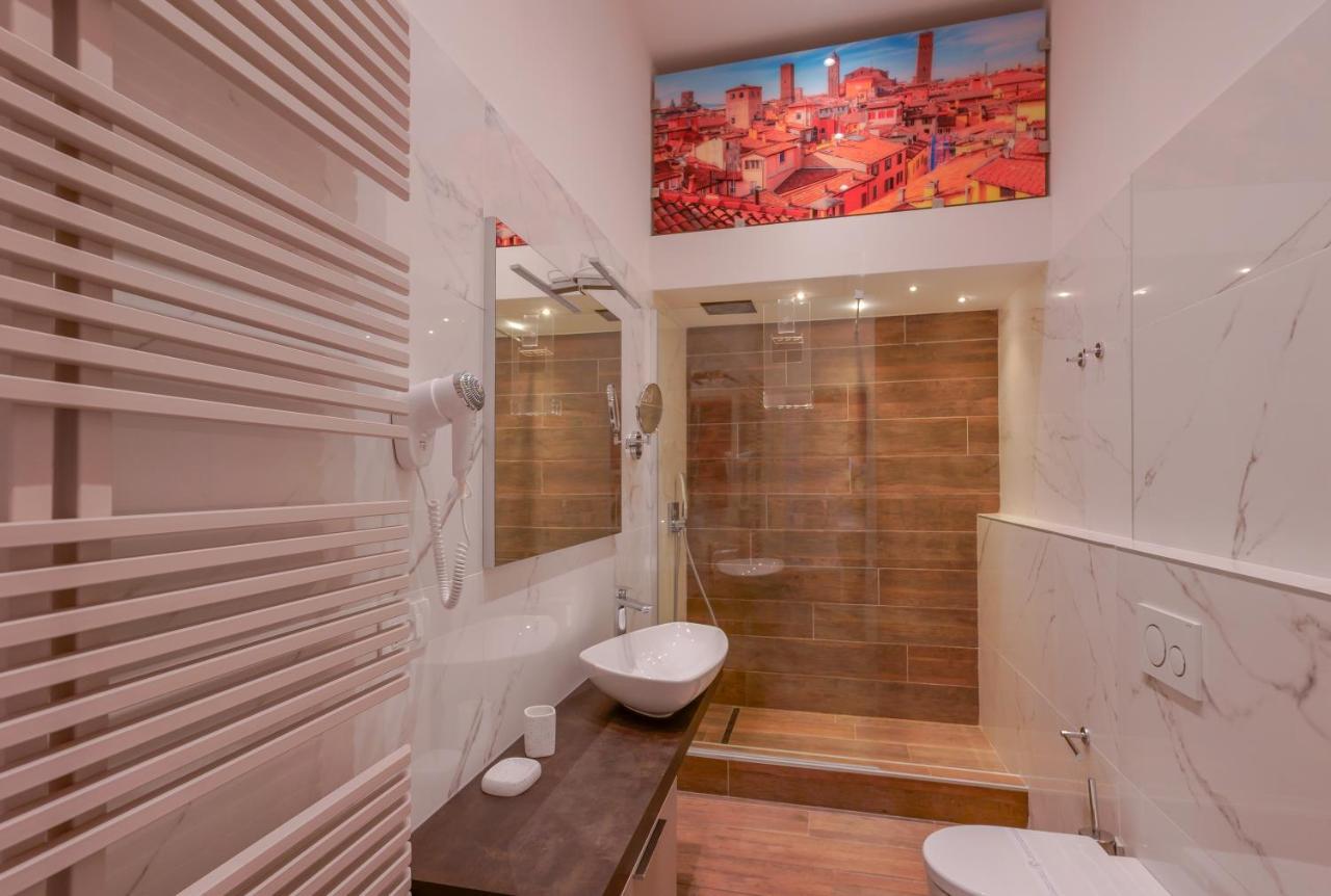 Attico Di Via D'azeglio Bed & Breakfast 2*