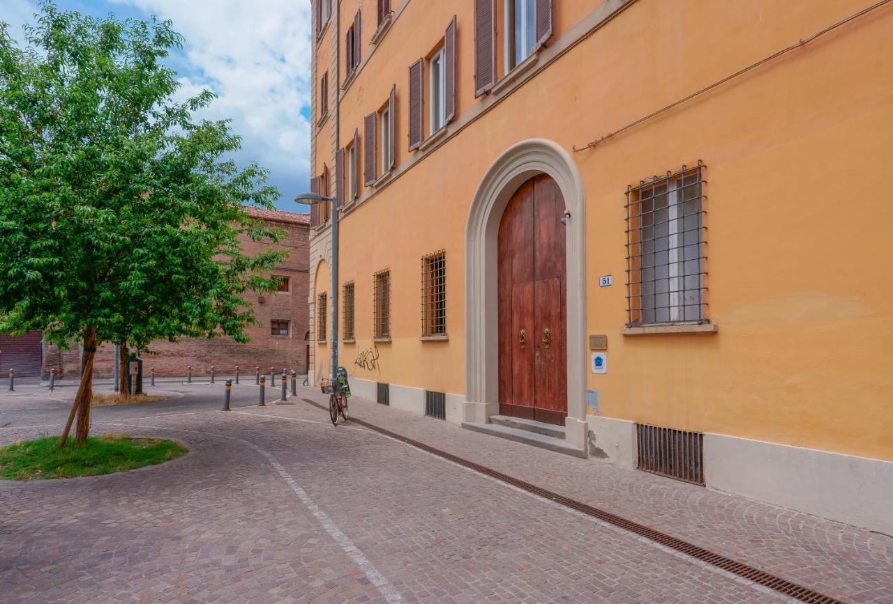 Attico Di Via D'azeglio 2* Bologna