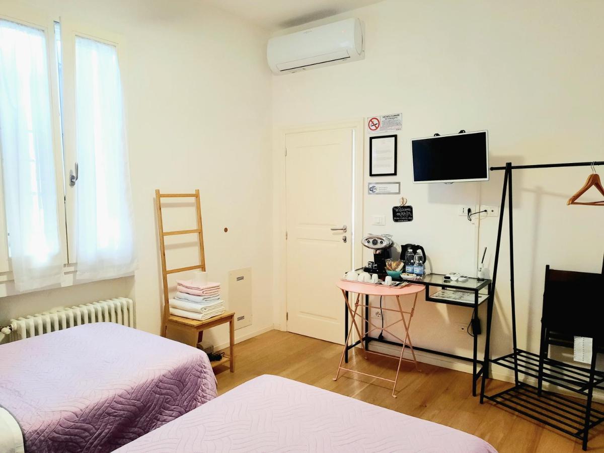 Stop Over Blq Bed & Breakfast