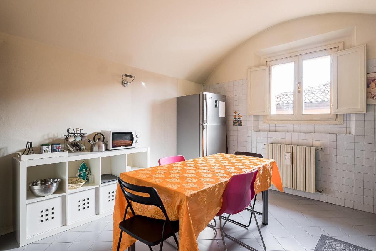 A Due Passi Dalle Torri By Wonderful Italy Apartamento
