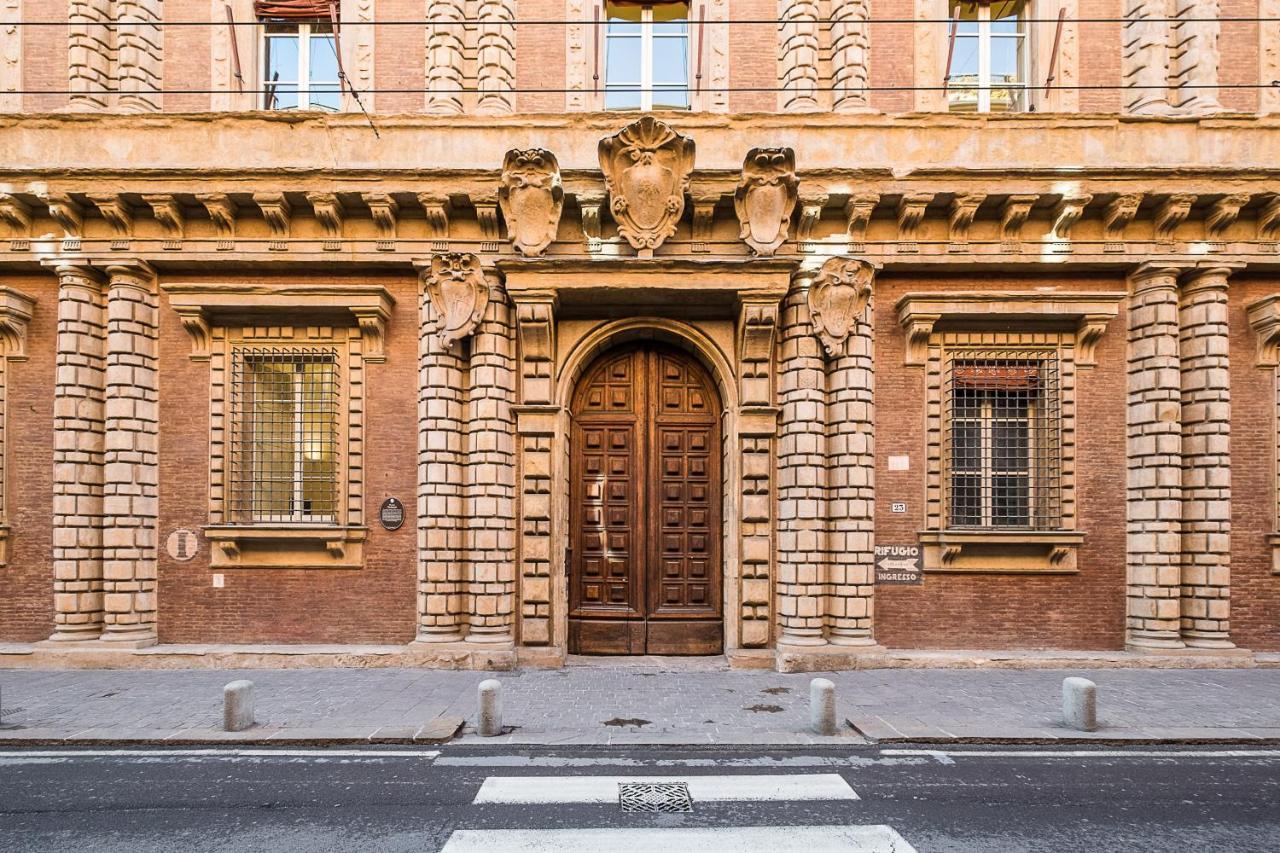 A Due Passi Dalle Torri By Wonderful Italy Bolonha