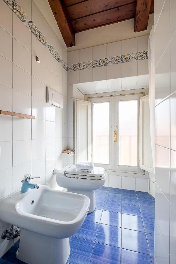 A Due Passi Dalle Torri By Wonderful Italy Bolonha