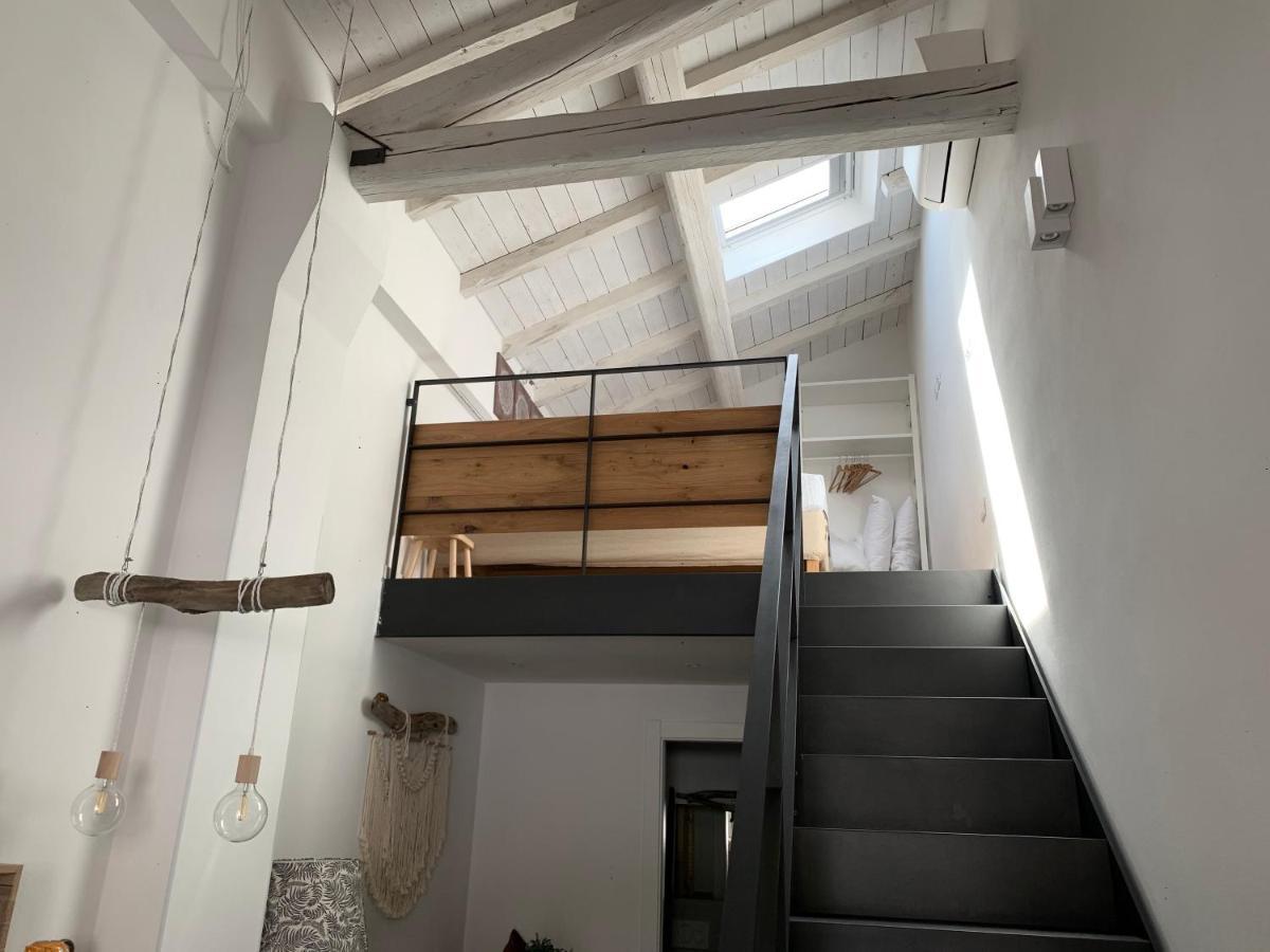 Metroloft *