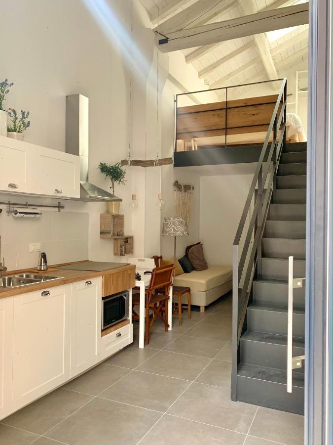 Metroloft Bed & Breakfast *