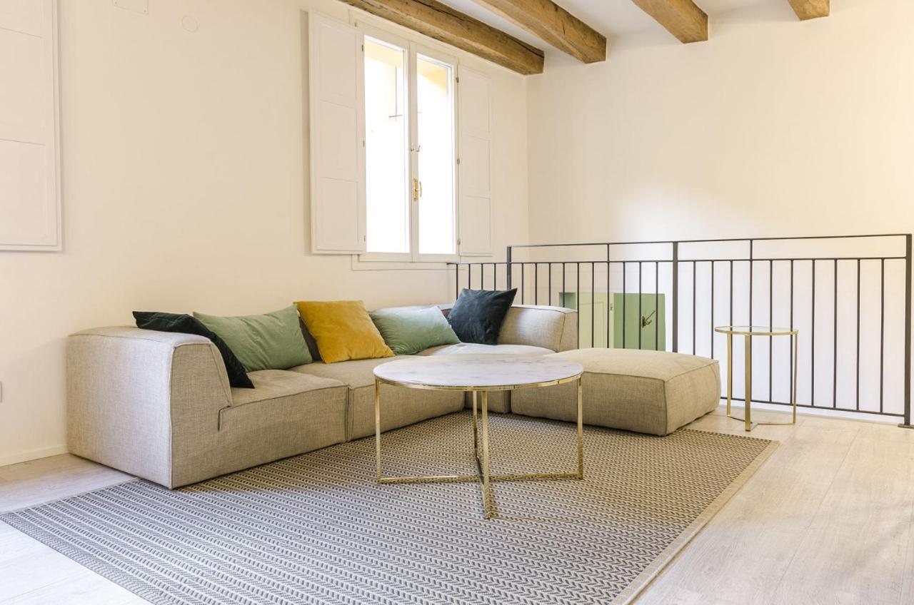 Casa Bocchi, Luxury In Historical Palace Apartment