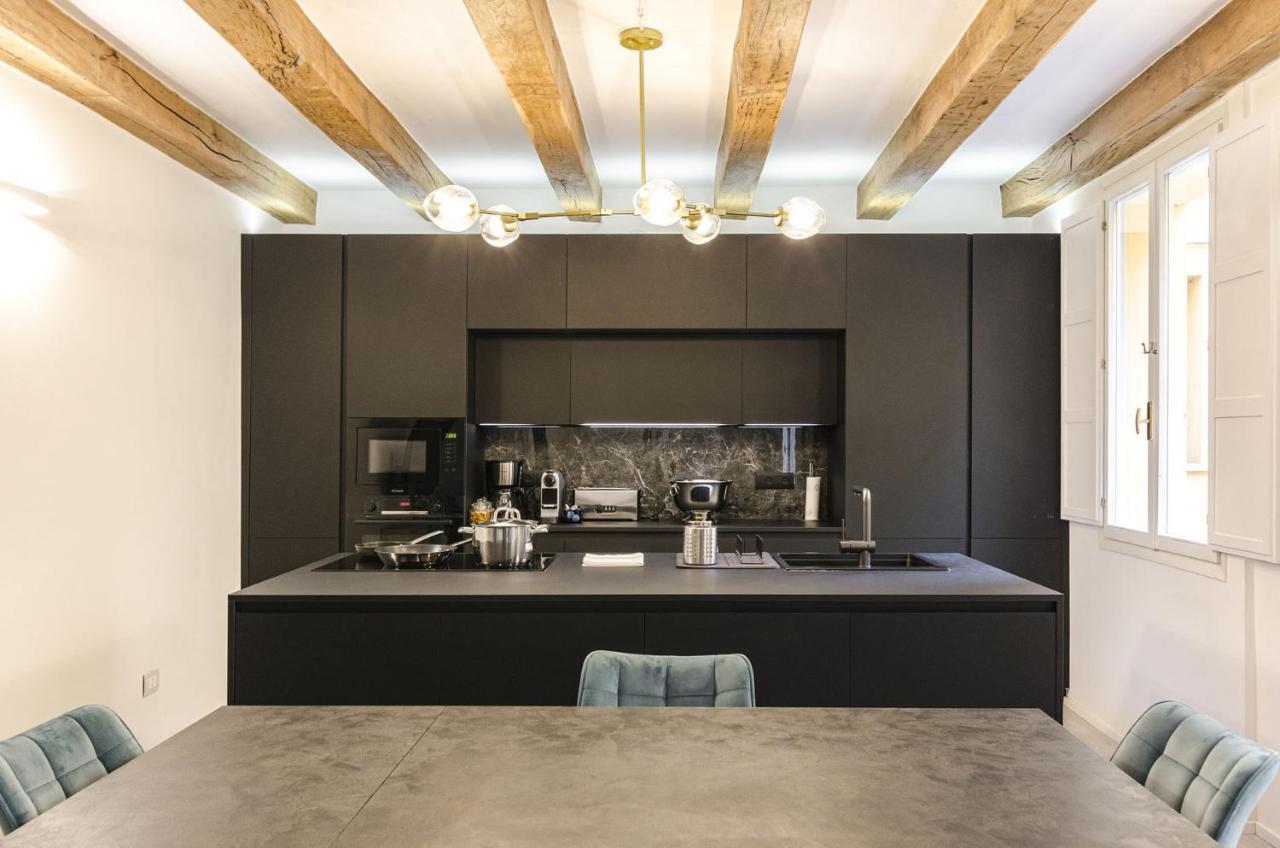 Apartment Casa Bocchi, Luxury In Historical Palace