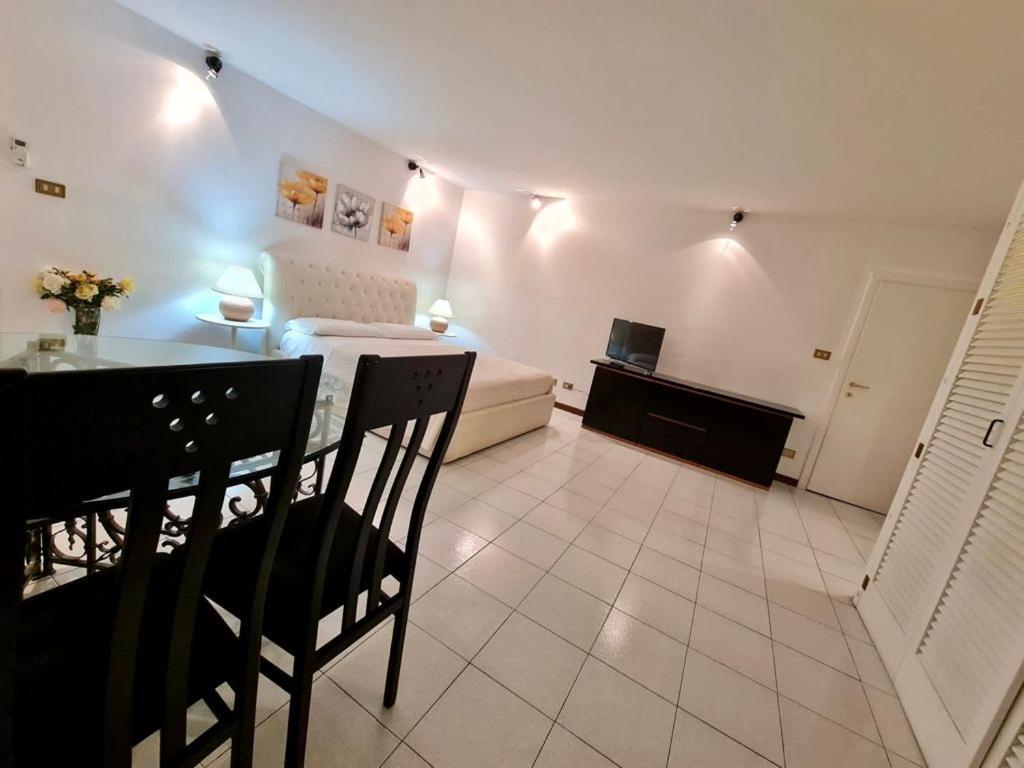 Apartment Monolocale Oberdan *