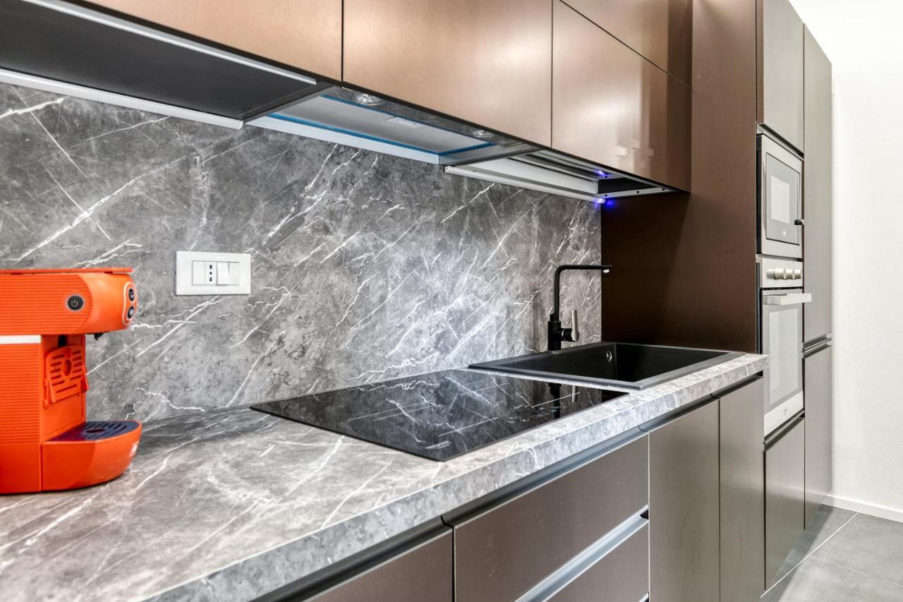 Apartment Bologna Centro Suite Ugo Lenzi, 6