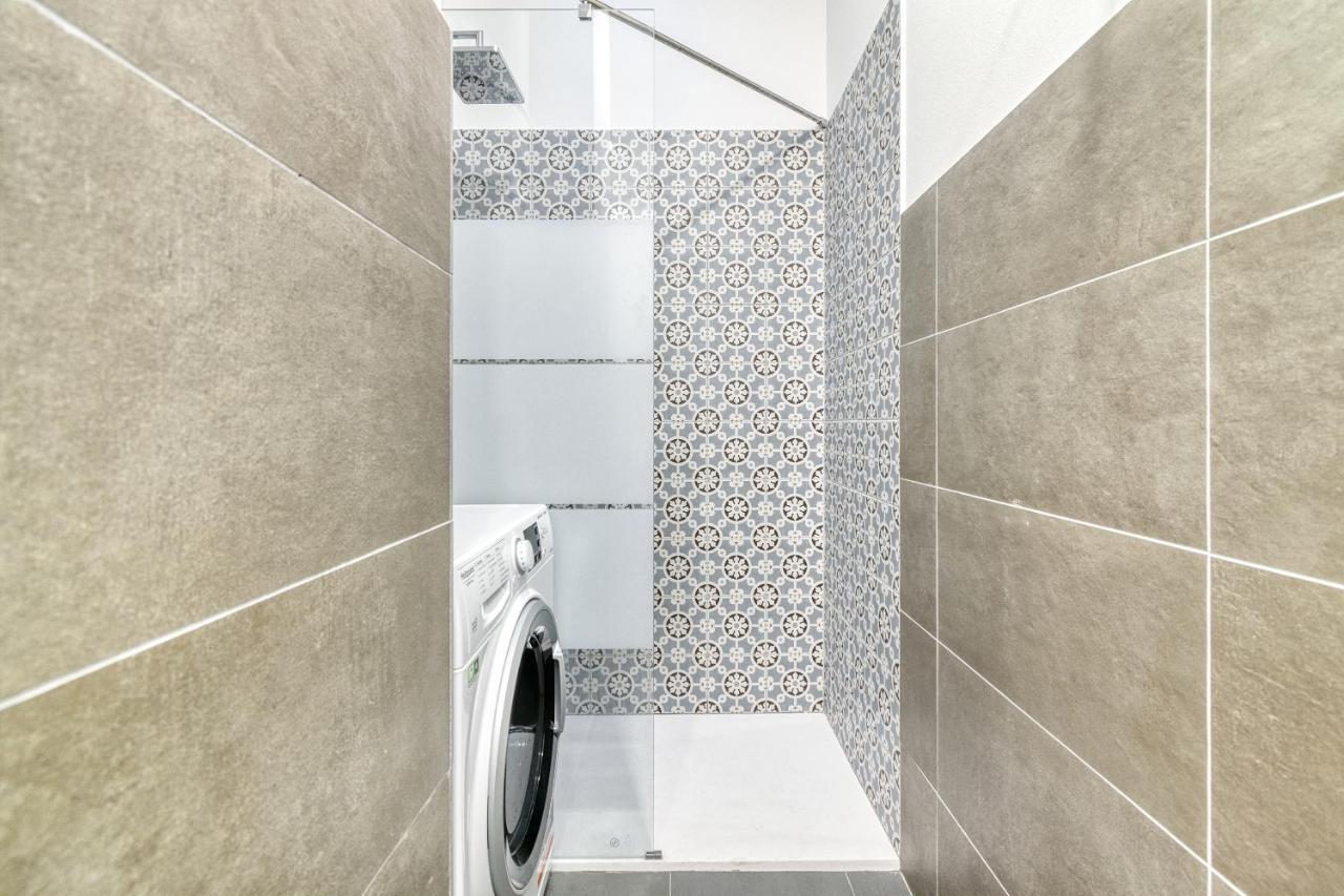 Bologna Centro Suite Ugo Lenzi, 6 *