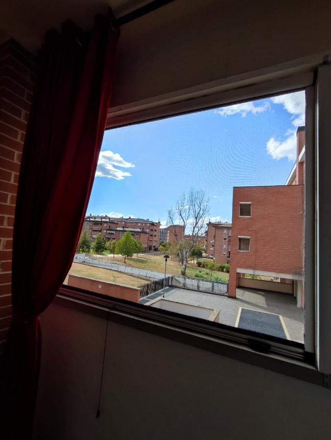 Parri 33 Fiera 4+1 Guest Parking On Demand Apartment