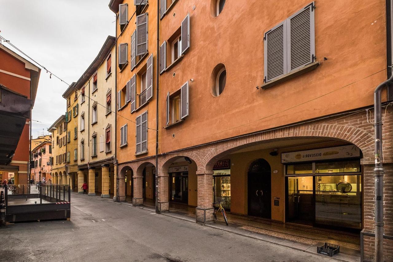 Sotto I Portici Di Via Pietralata By Wonderful Italy * Bologna