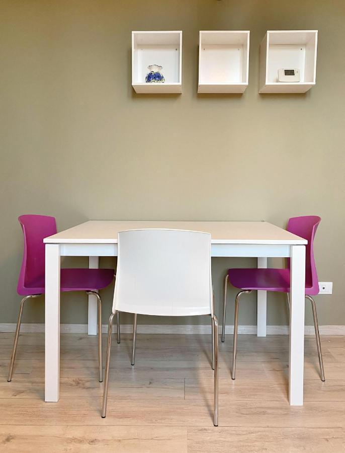 Ur-nest Mitelli