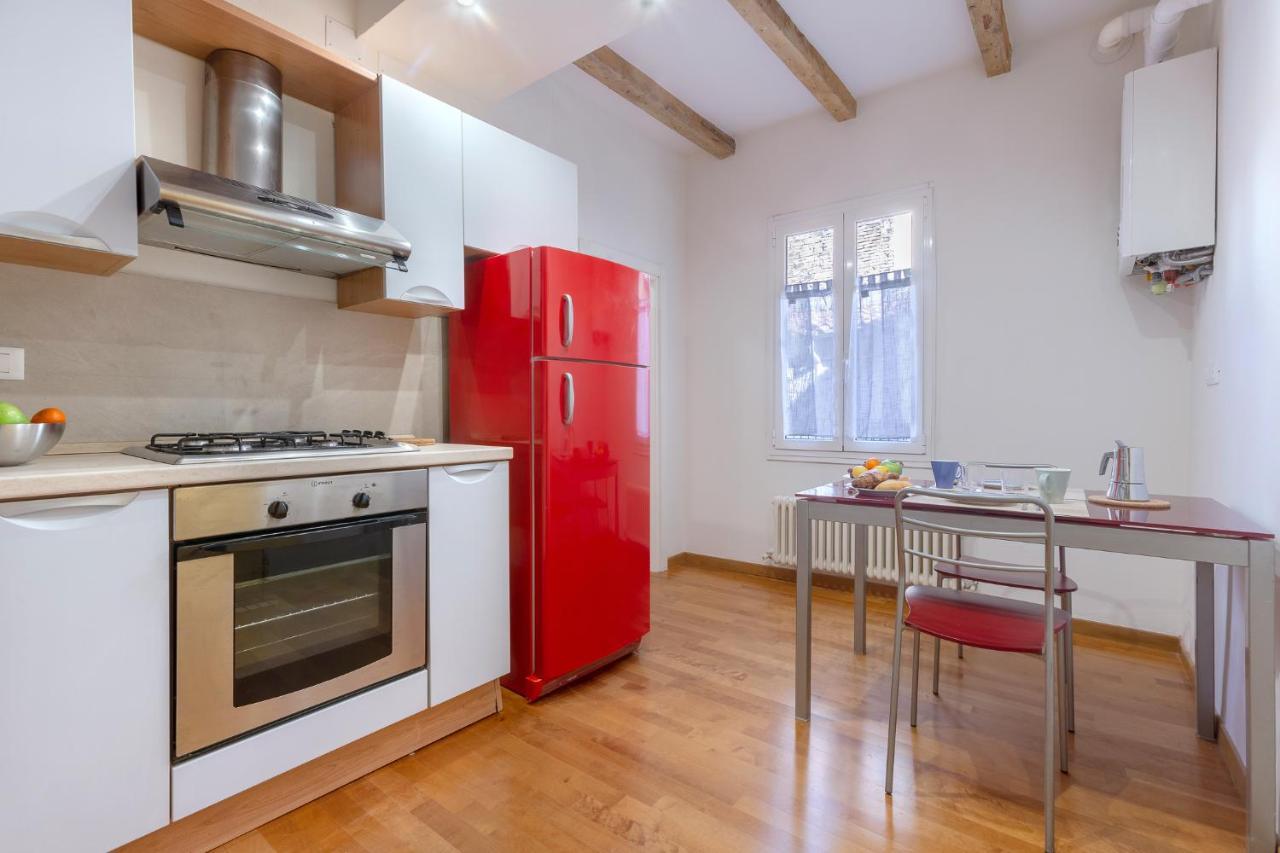 Apartment Broccaindosso Sant'orsola Hospital Center Bologna